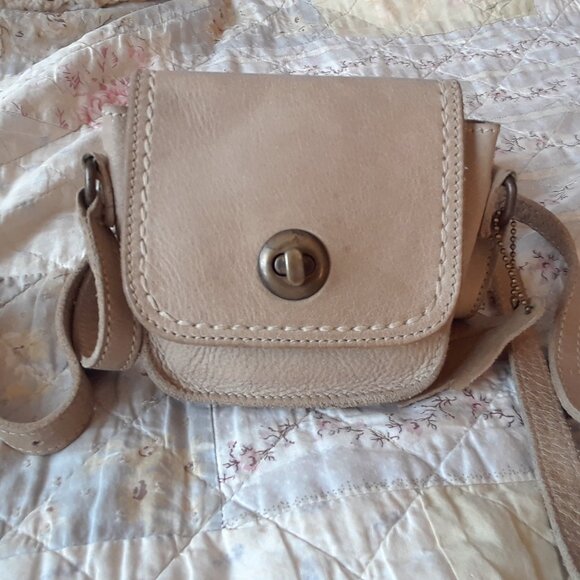 Vintage ROOTS Mini Crossbody Bag - Picture 6 of 16